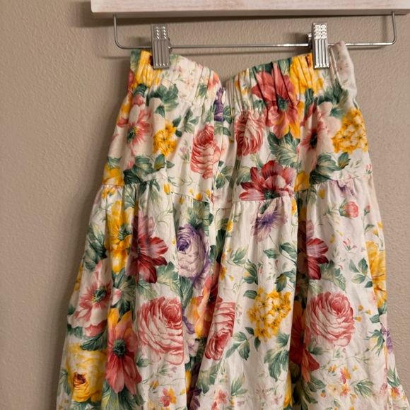 PETERSYN‎ Rocco Floral Tiered Skirt - Picture 3 of 7